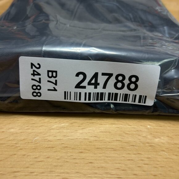 Spanx Pull On Skinny Jeans Women's Size Large Vintage Black Distressed Denim - Picture 13 of 13